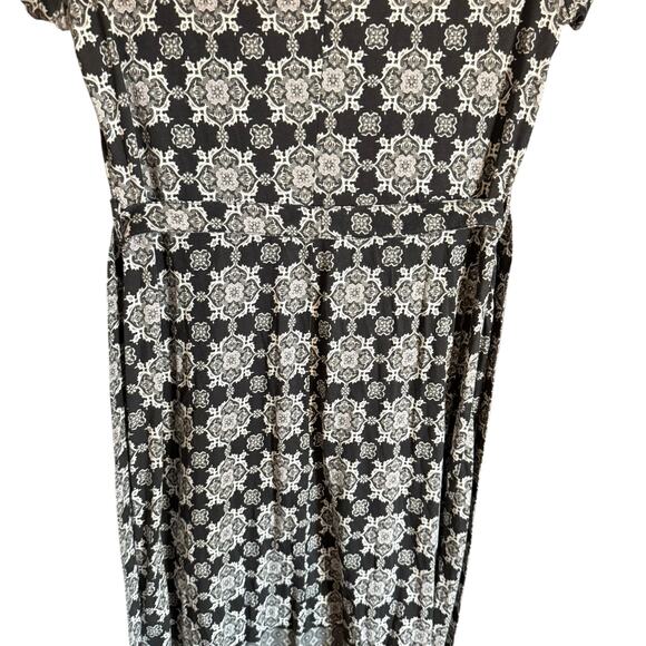NWT Adventura Dress Black & White w/ Belt Size Small, from Scheels - Picture 5 of 9